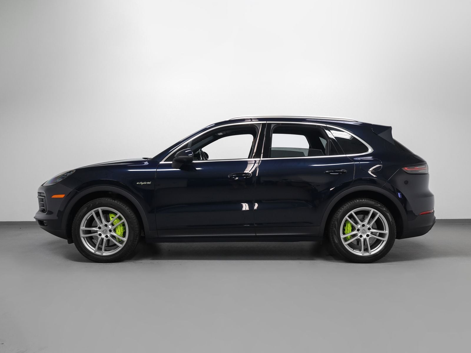 2019 Porsche Cayenne E-Hybrid Base