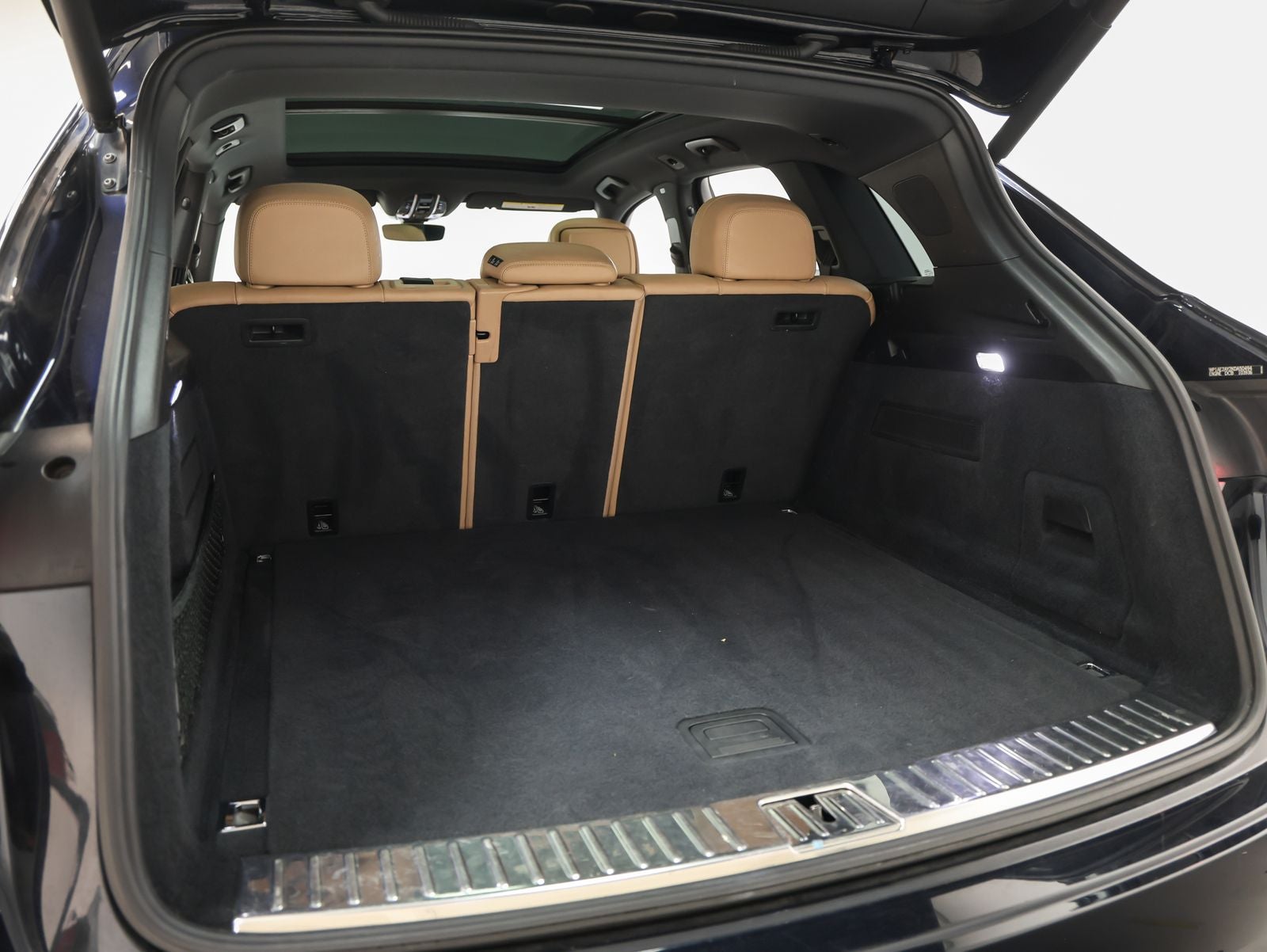 2019 Porsche Cayenne E-Hybrid Base