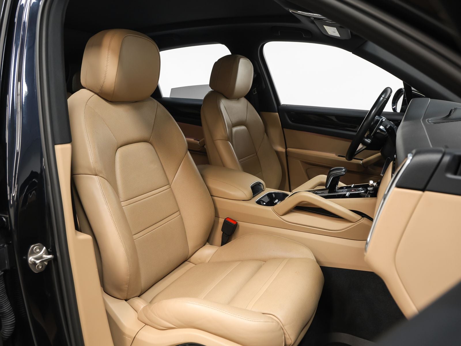 2019 Porsche Cayenne E-Hybrid Base