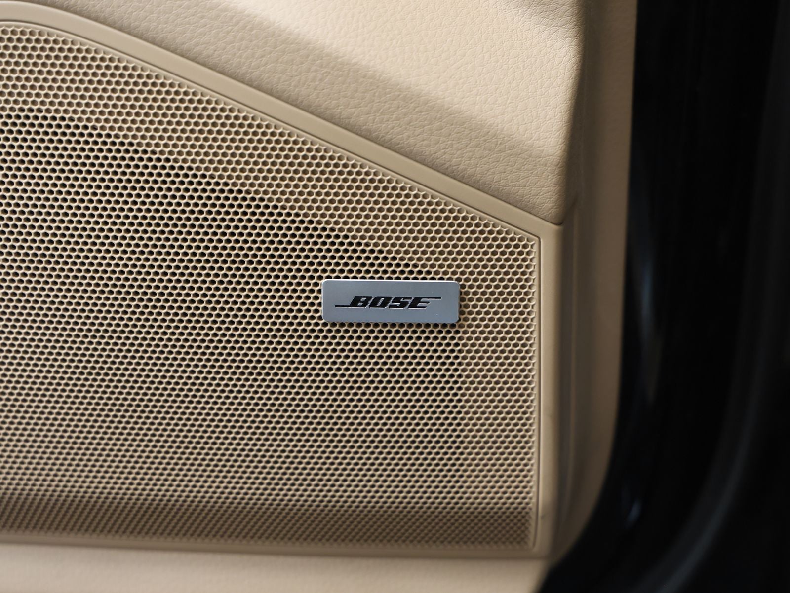 2019 Porsche Cayenne E-Hybrid Base