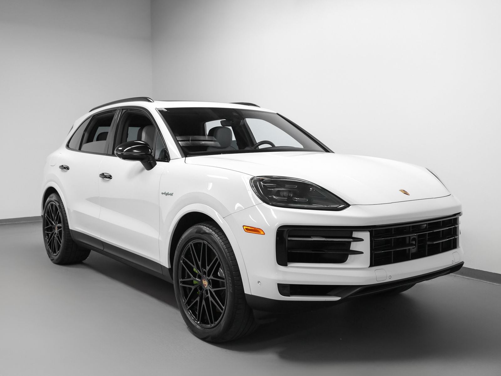 2024 Porsche Cayenne Cayenne E-Hybrid (MY24)