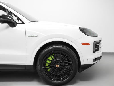 2024 Porsche Cayenne Cayenne E-Hybrid (MY24)
