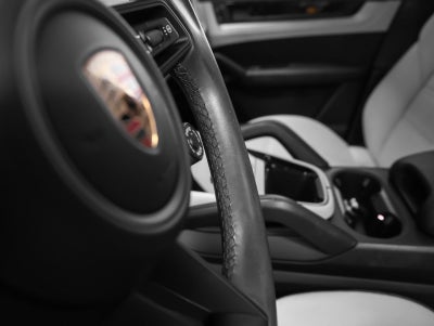 2024 Porsche Cayenne Cayenne E-Hybrid (MY24)