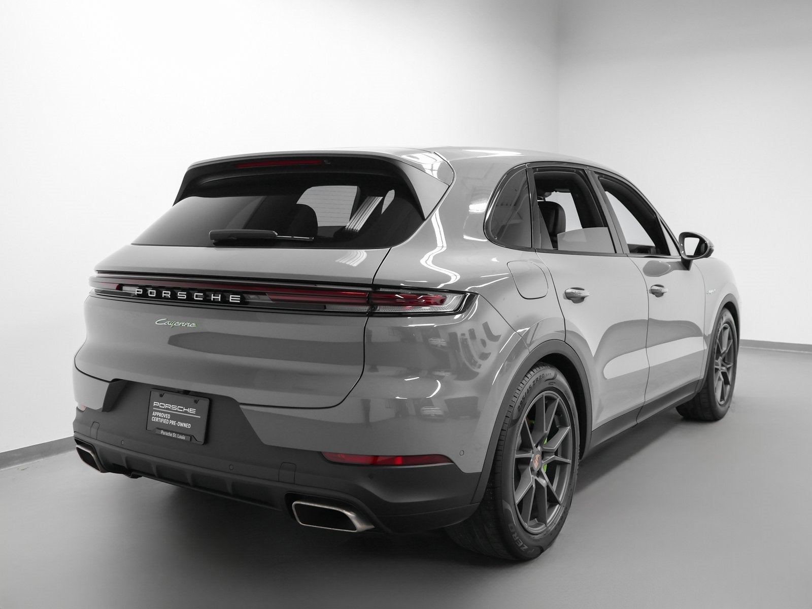 2025 Porsche Cayenne Cayenne E-Hybrid