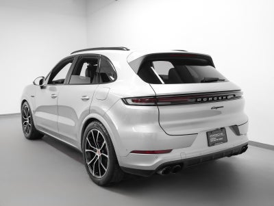 2025 Porsche Cayenne Cayenne E-Hybrid