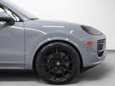 2024 Porsche Cayenne Cayenne E-Hybrid (MY24)