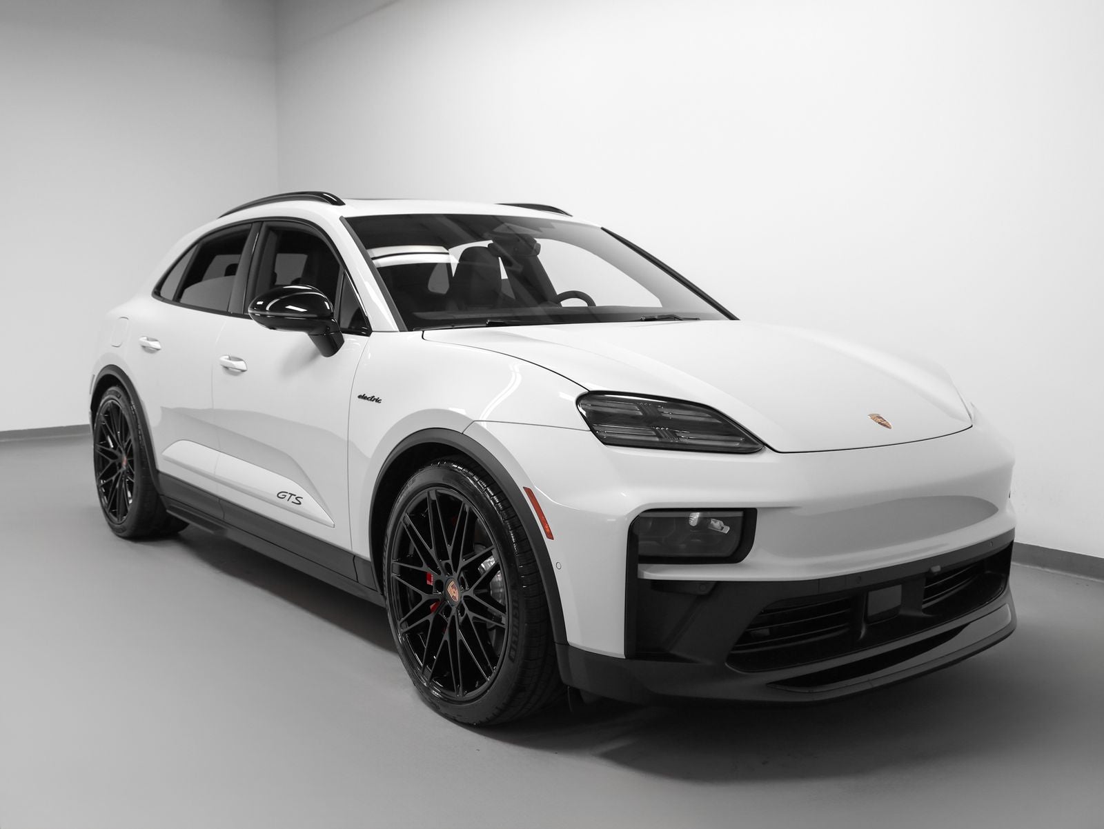 2026 Porsche Macan GTS Electric