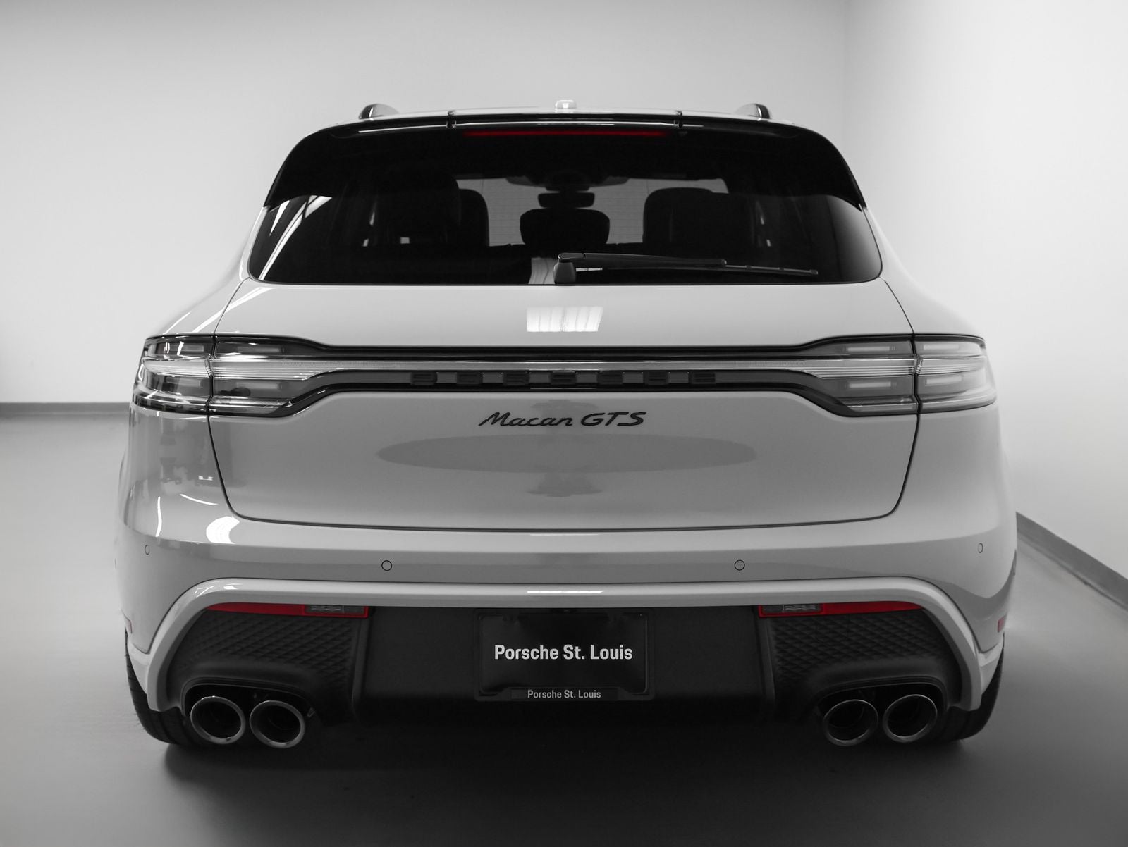 2026 Porsche Macan Macan GTS