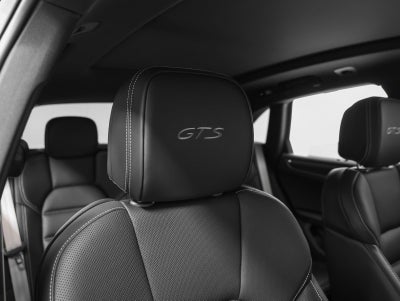 2026 Porsche Macan Macan GTS