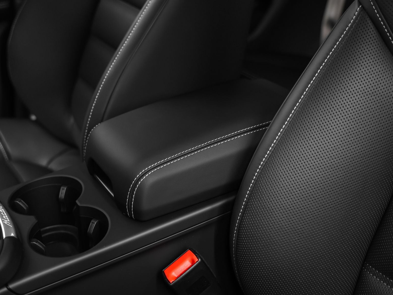 2026 Porsche Macan Macan GTS