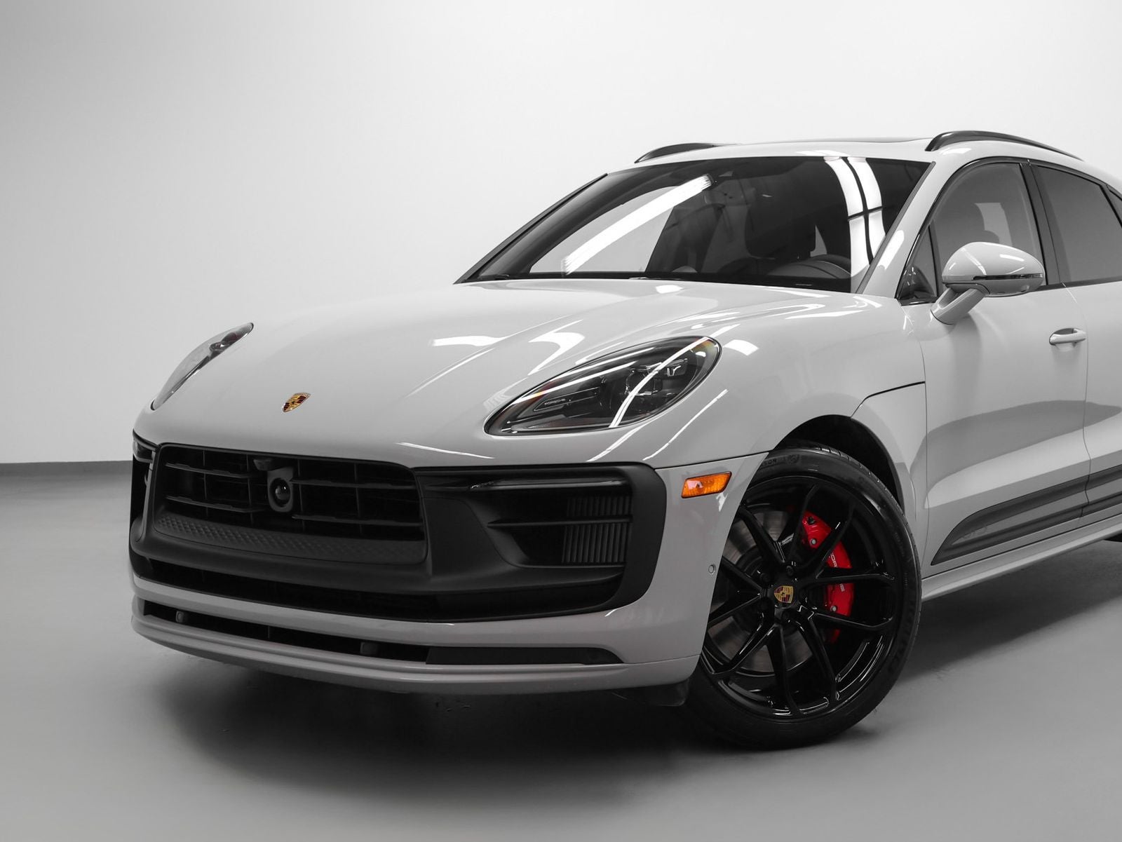 2026 Porsche Macan Macan GTS