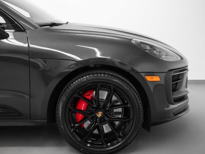 2026 Porsche Macan Macan GTS