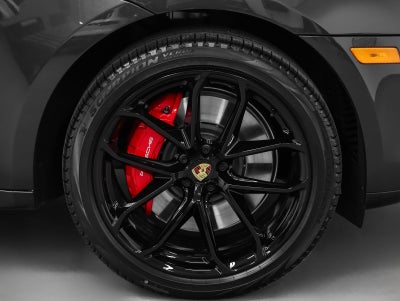 2026 Porsche Macan Macan GTS