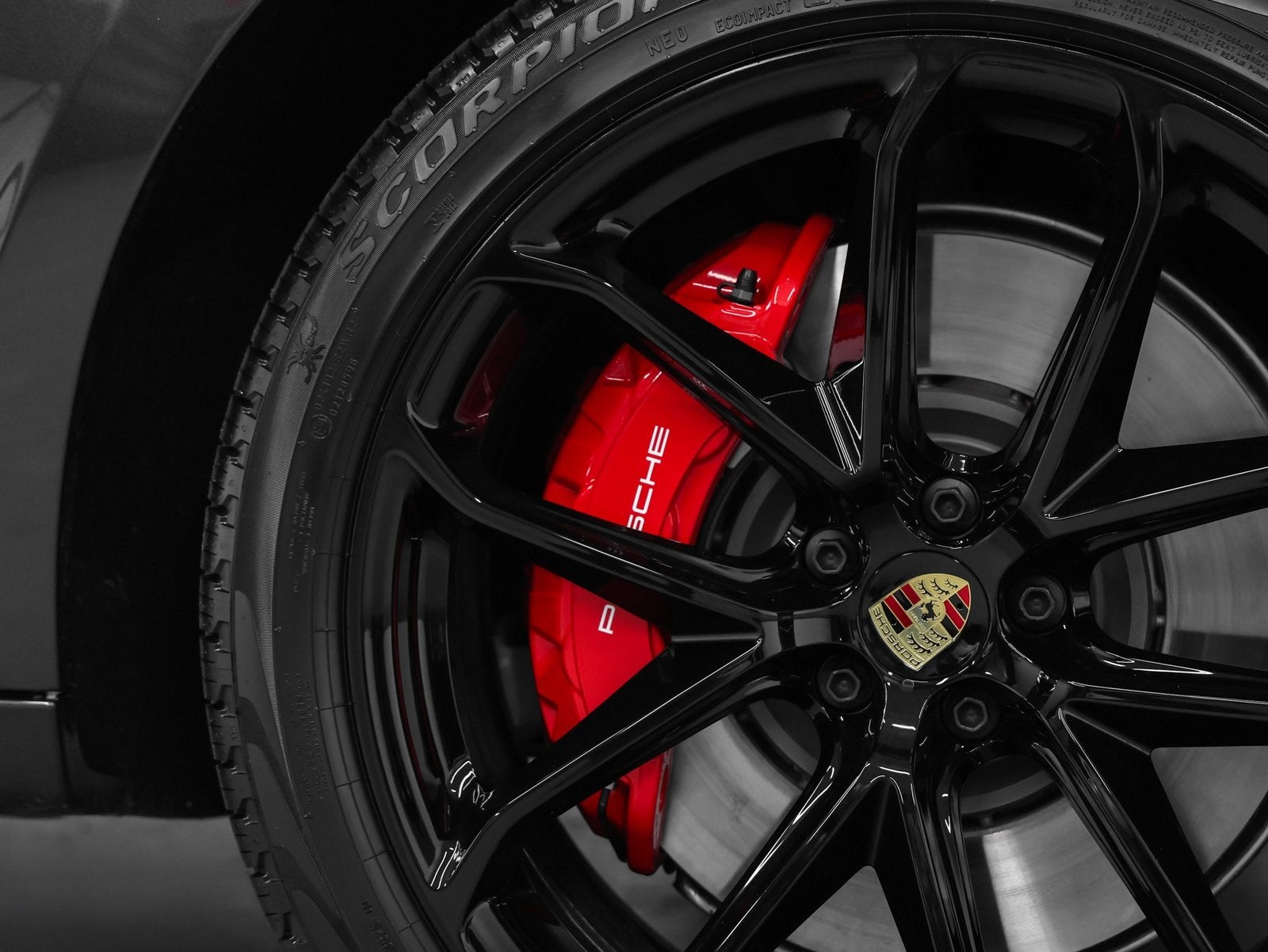 2026 Porsche Macan Macan GTS