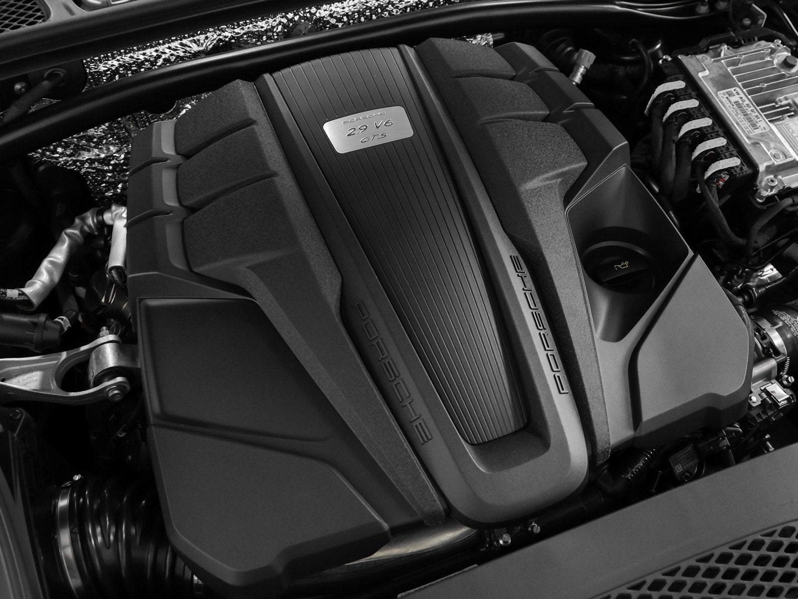 2026 Porsche Macan Macan GTS