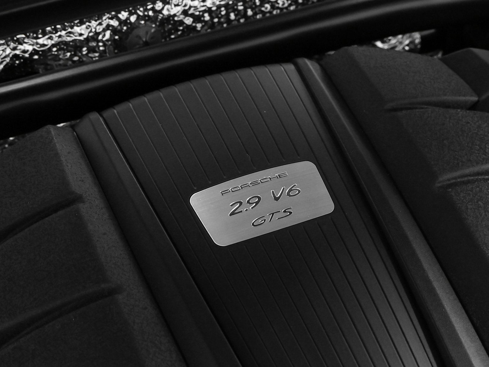 2026 Porsche Macan Macan GTS