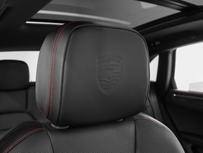 2026 Porsche Macan Macan GTS