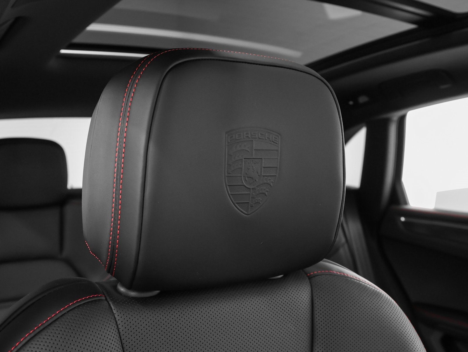 2026 Porsche Macan Macan GTS