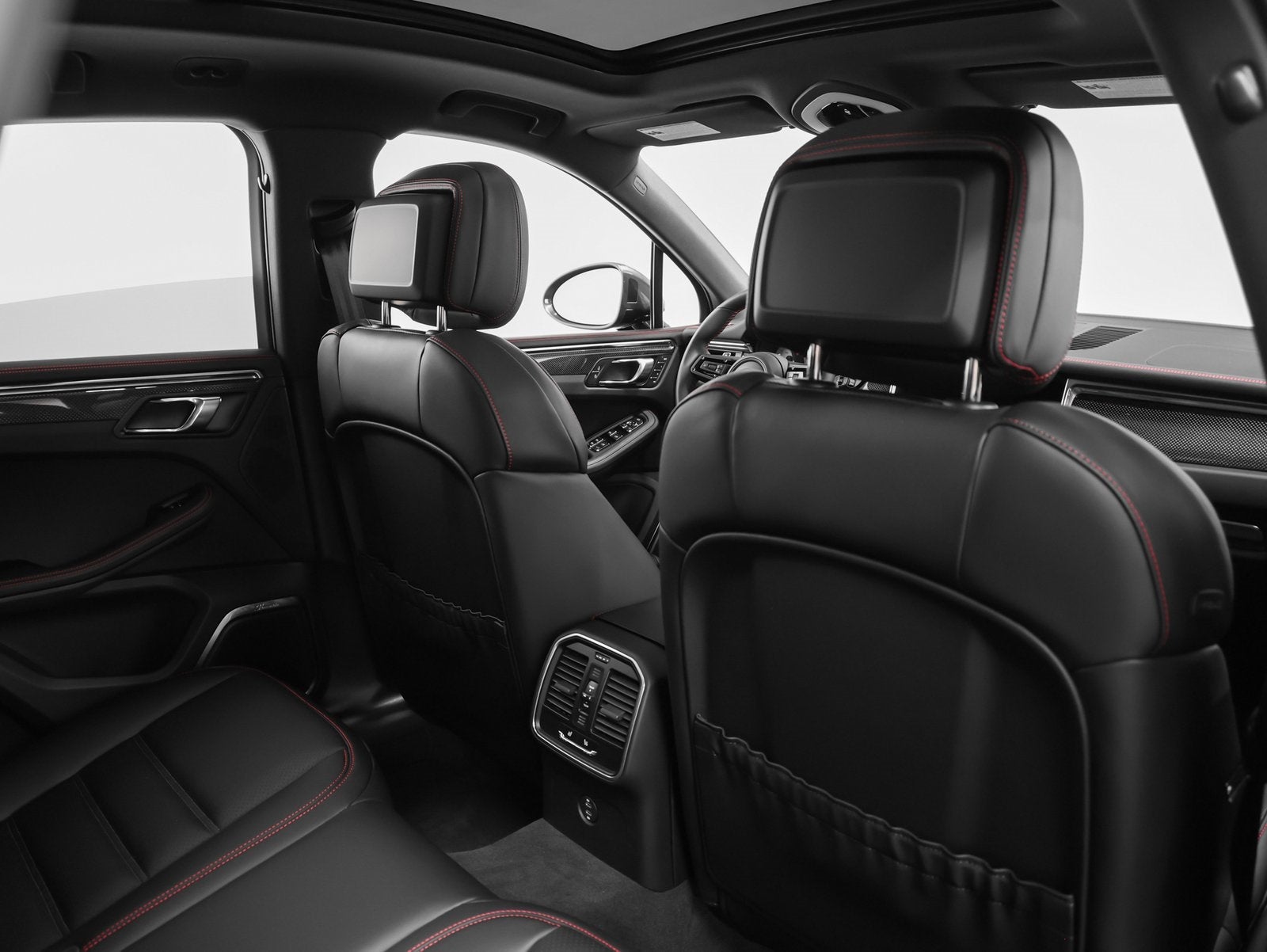 2026 Porsche Macan Macan GTS