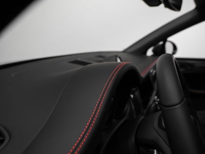 2026 Porsche Macan Macan GTS