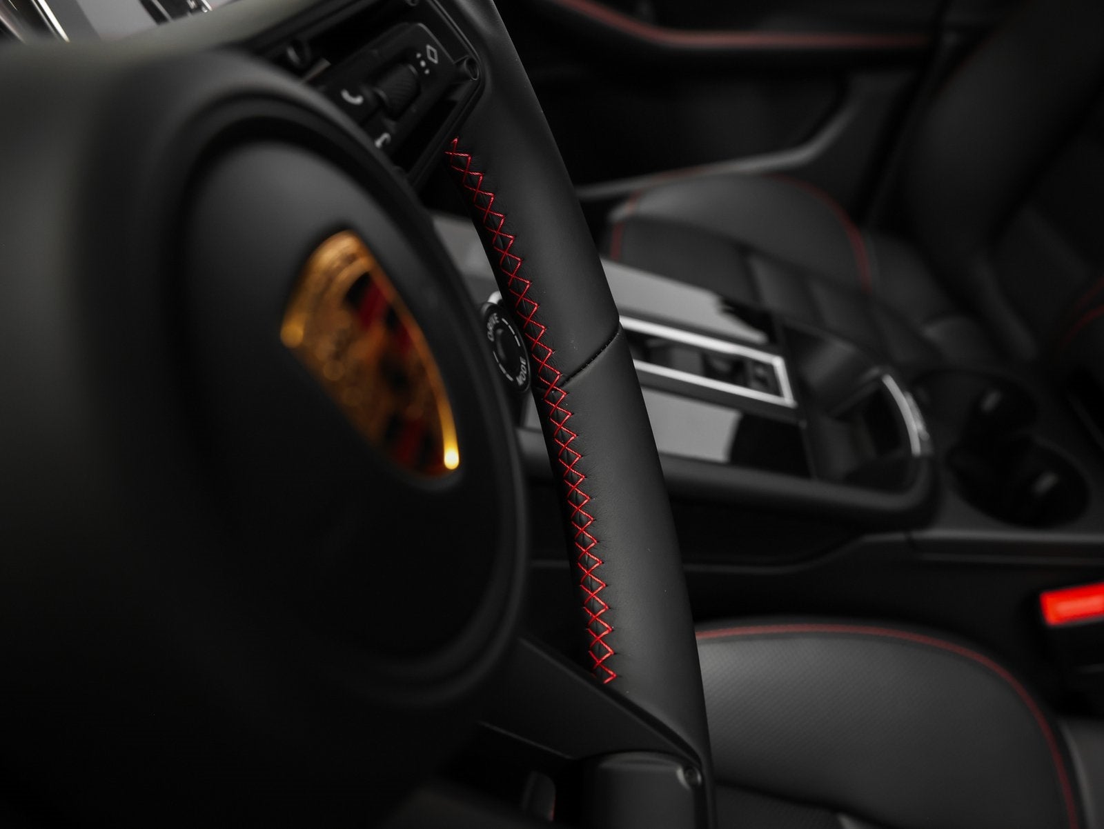 2026 Porsche Macan Macan GTS