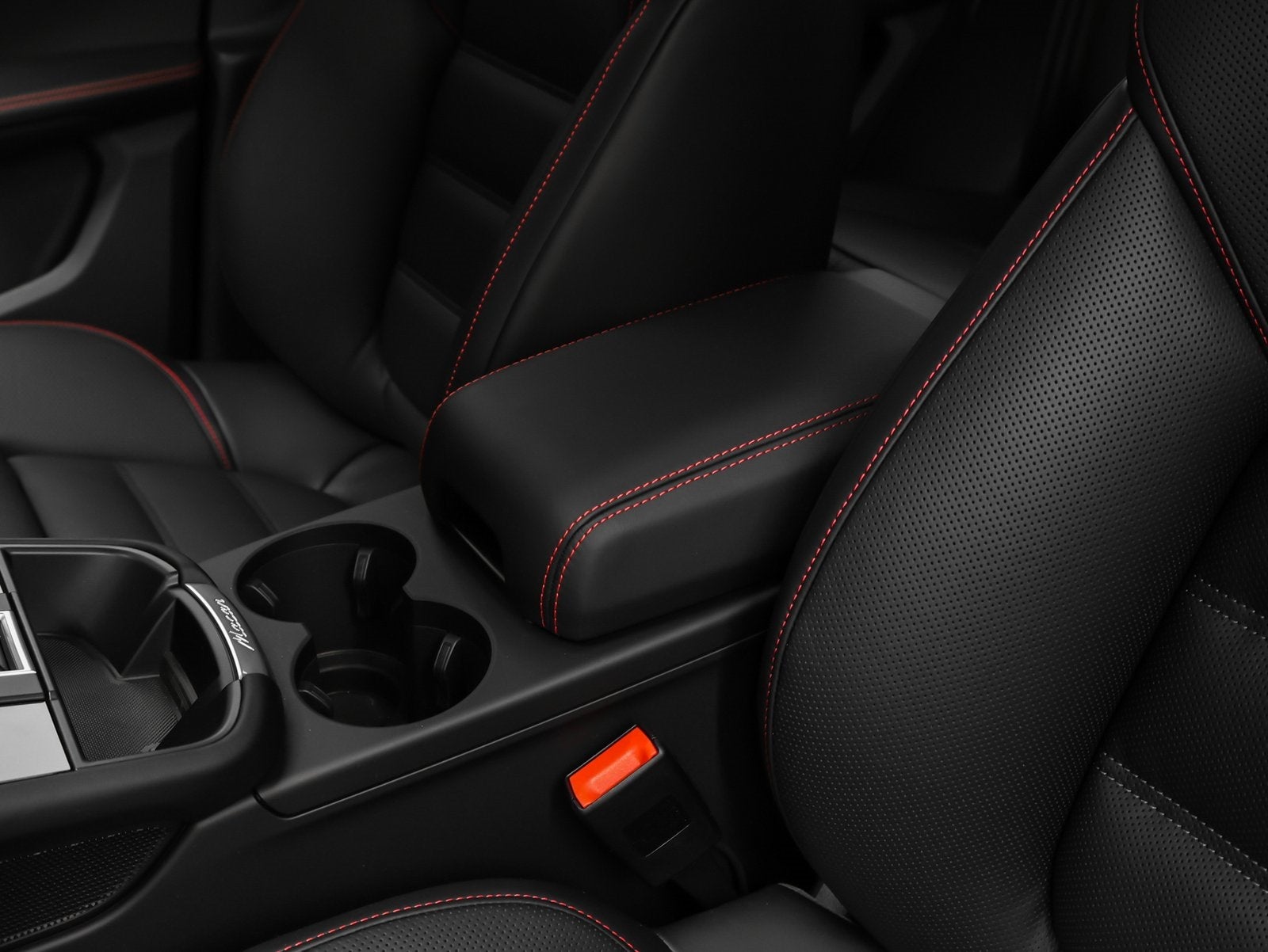 2026 Porsche Macan Macan GTS