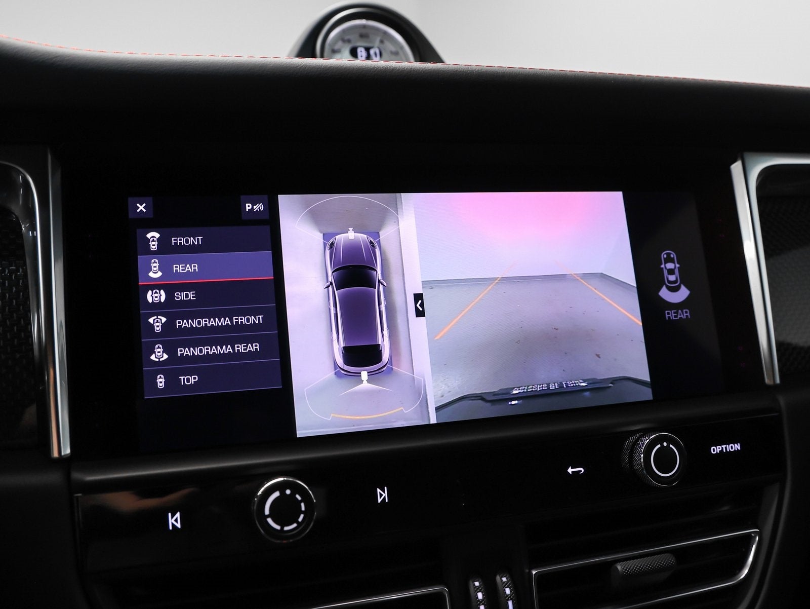 2026 Porsche Macan Macan GTS