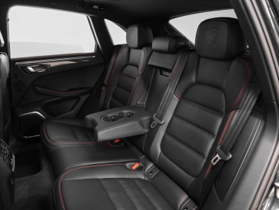 2026 Porsche Macan Macan GTS