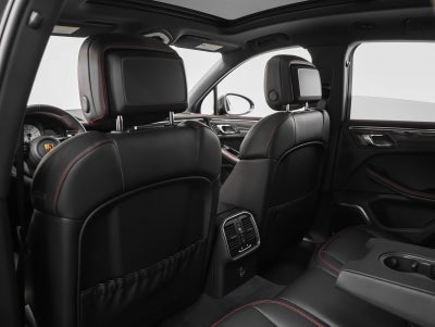 2026 Porsche Macan Macan GTS