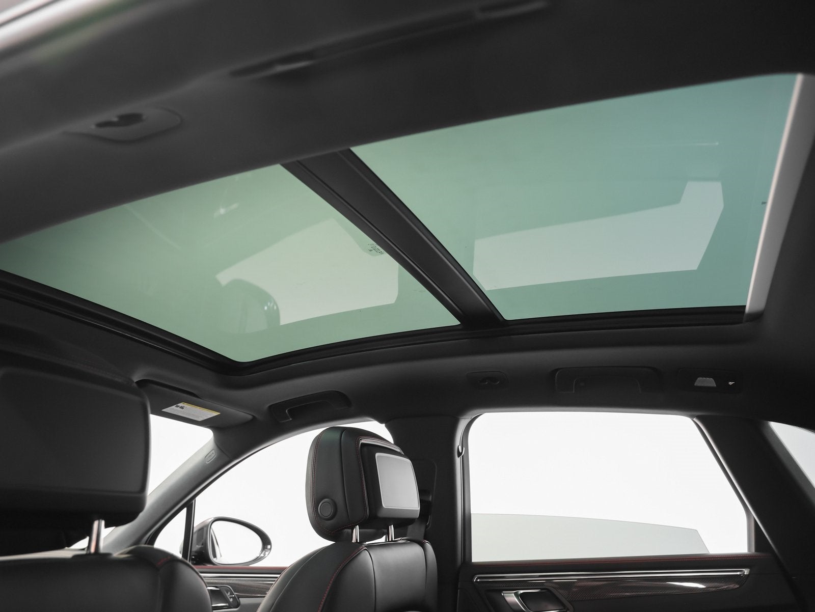 2026 Porsche Macan Macan GTS