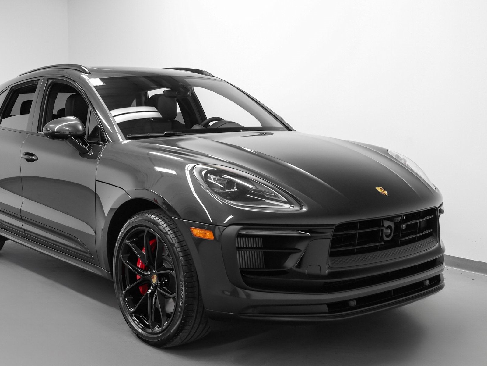 2026 Porsche Macan Macan GTS