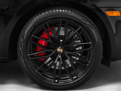 2023 Porsche Macan GTS