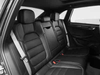 2026 Porsche Macan Macan GTS