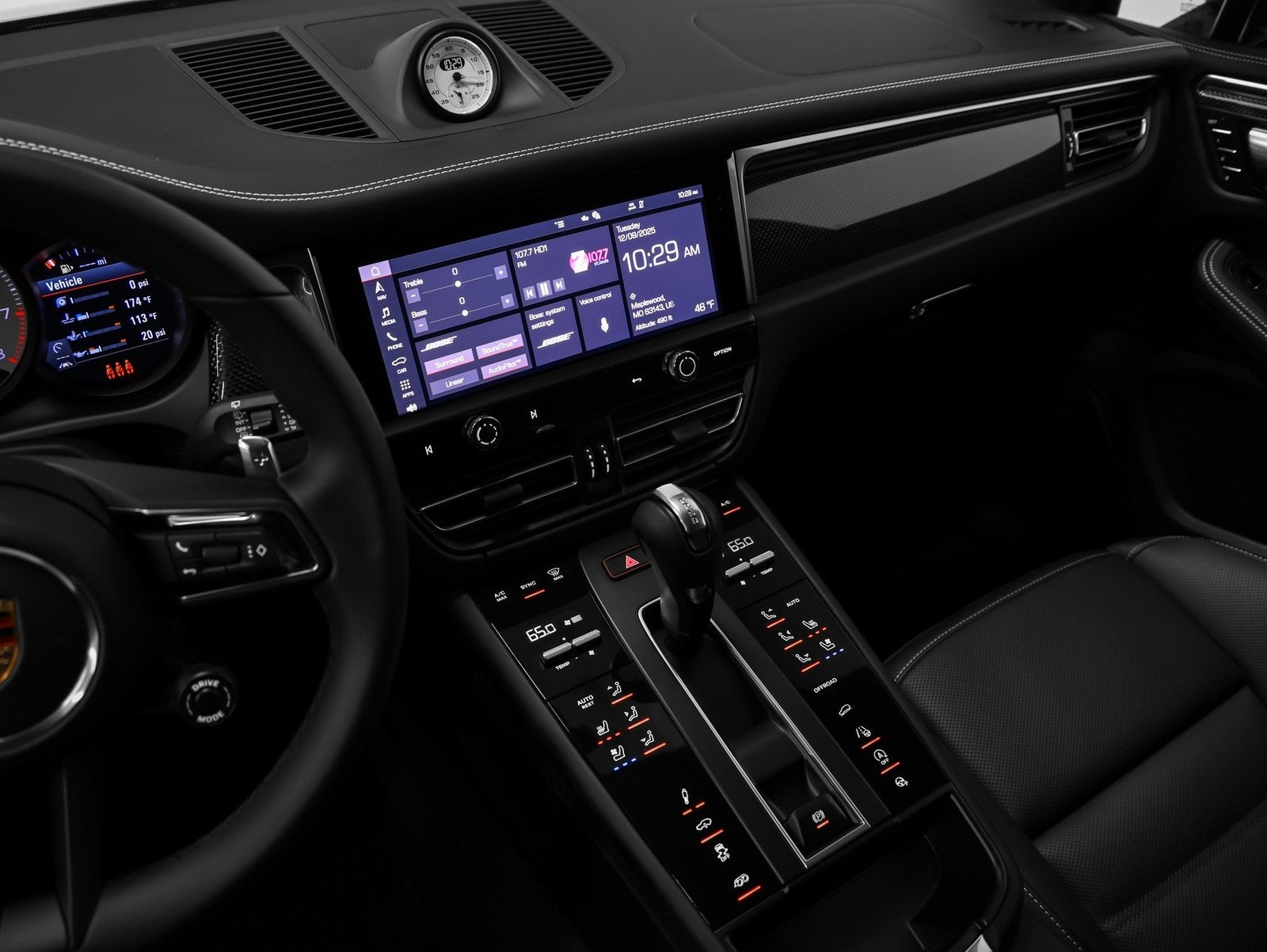 2026 Porsche Macan Macan GTS