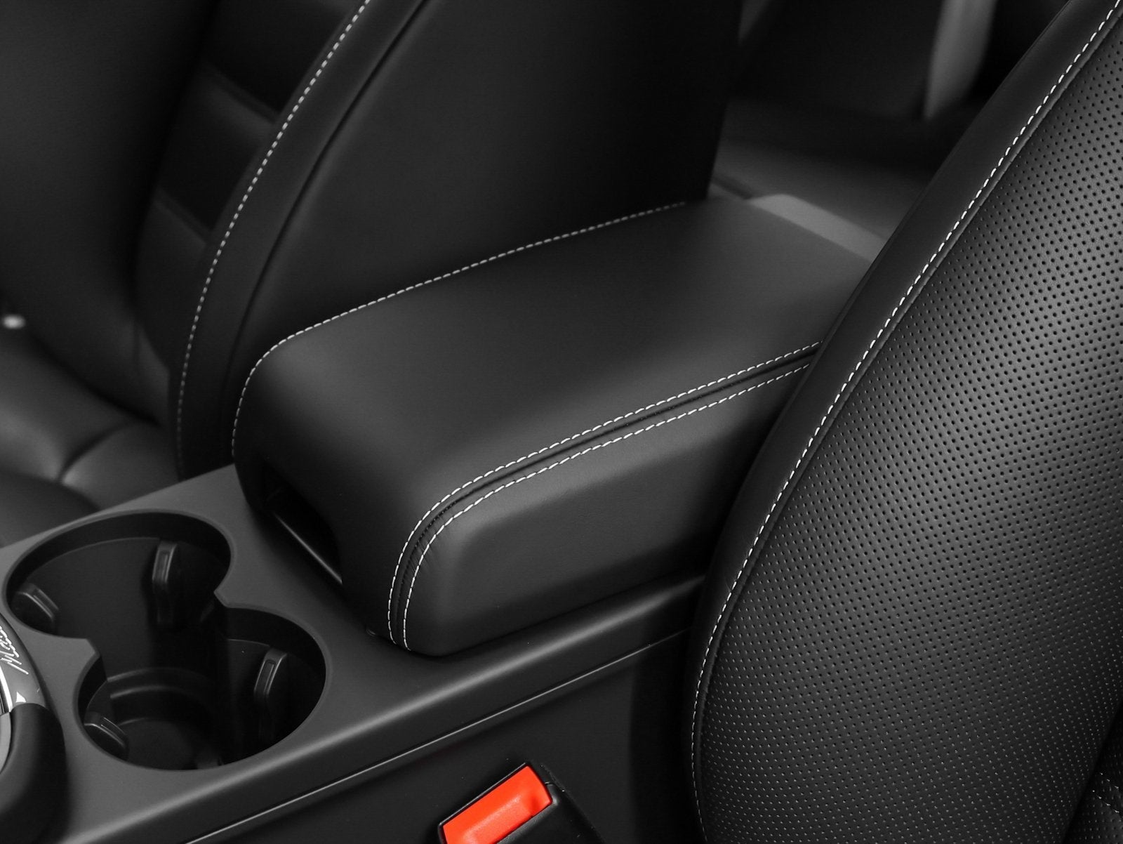 2026 Porsche Macan Macan GTS