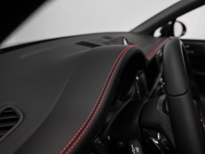 2026 Porsche Macan Macan GTS