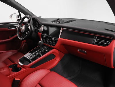 2022 Porsche Macan GTS