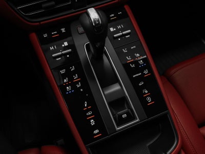 2022 Porsche Macan GTS