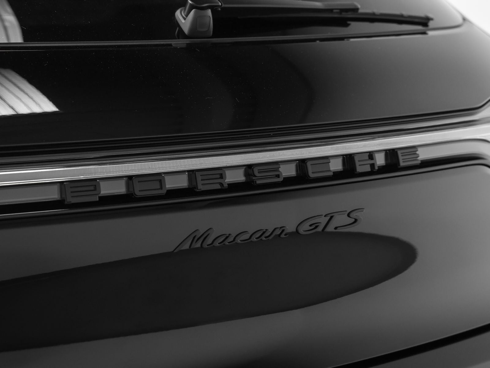 2026 Porsche Macan GTS