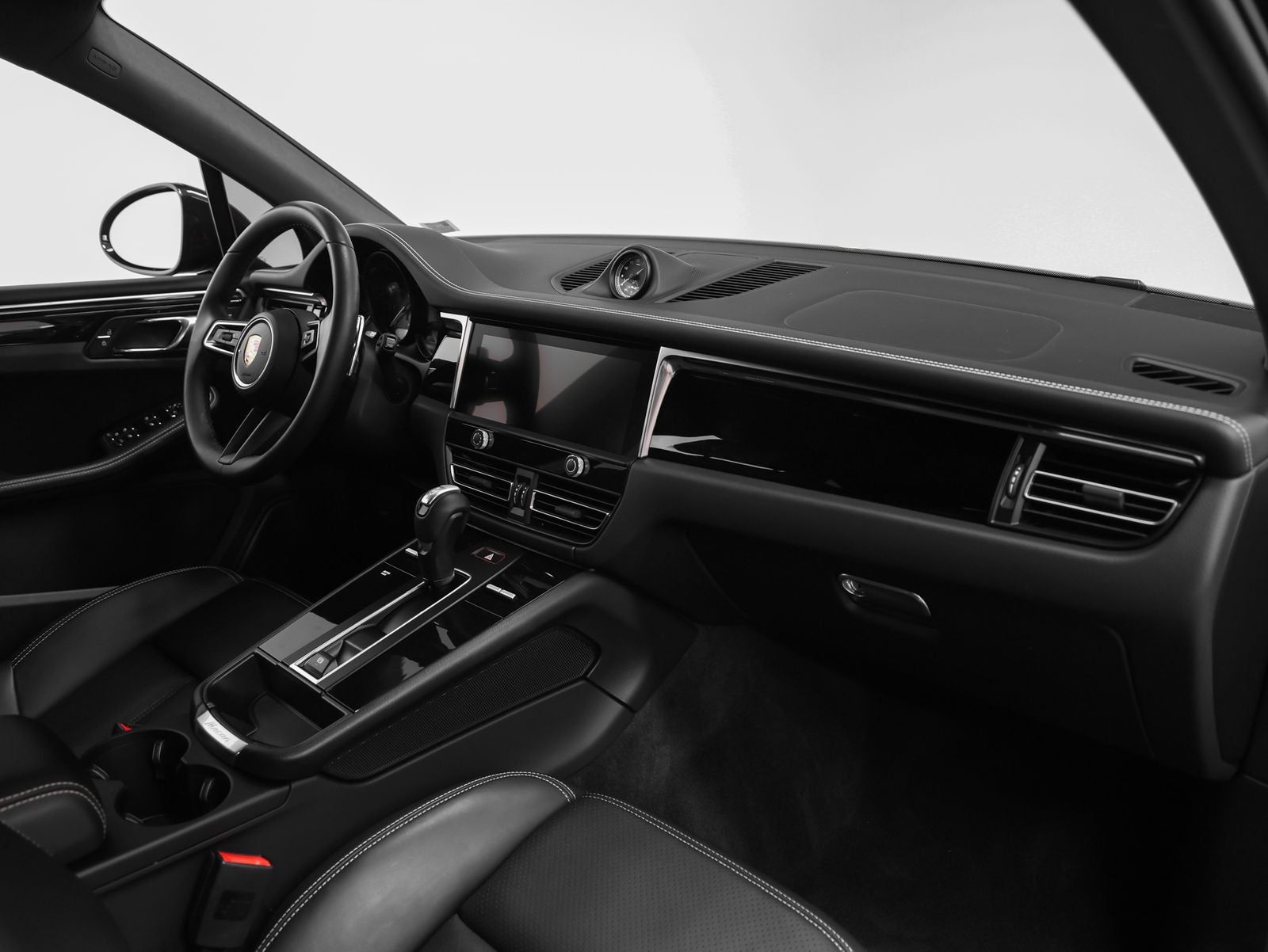 2023 Porsche Macan GTS