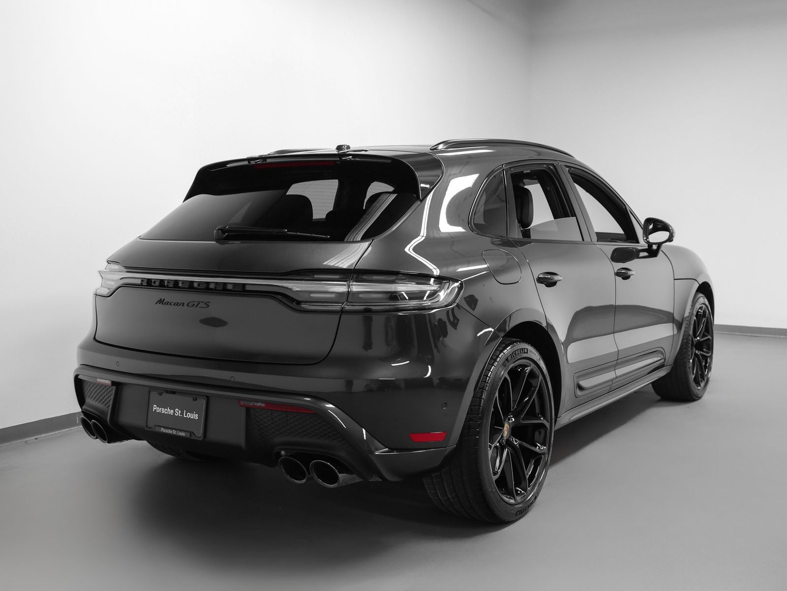 2026 Porsche Macan GTS