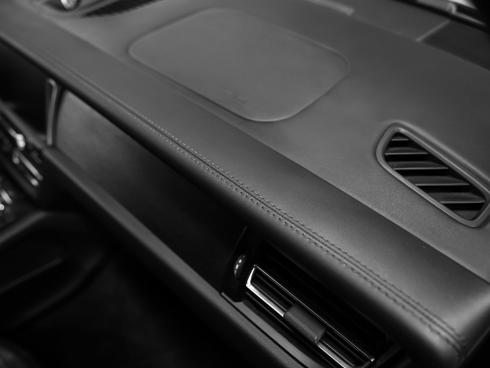 2021 Porsche Macan Macan GTS (MY21)