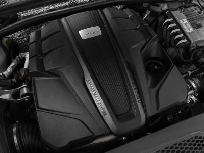 2022 Porsche Macan S