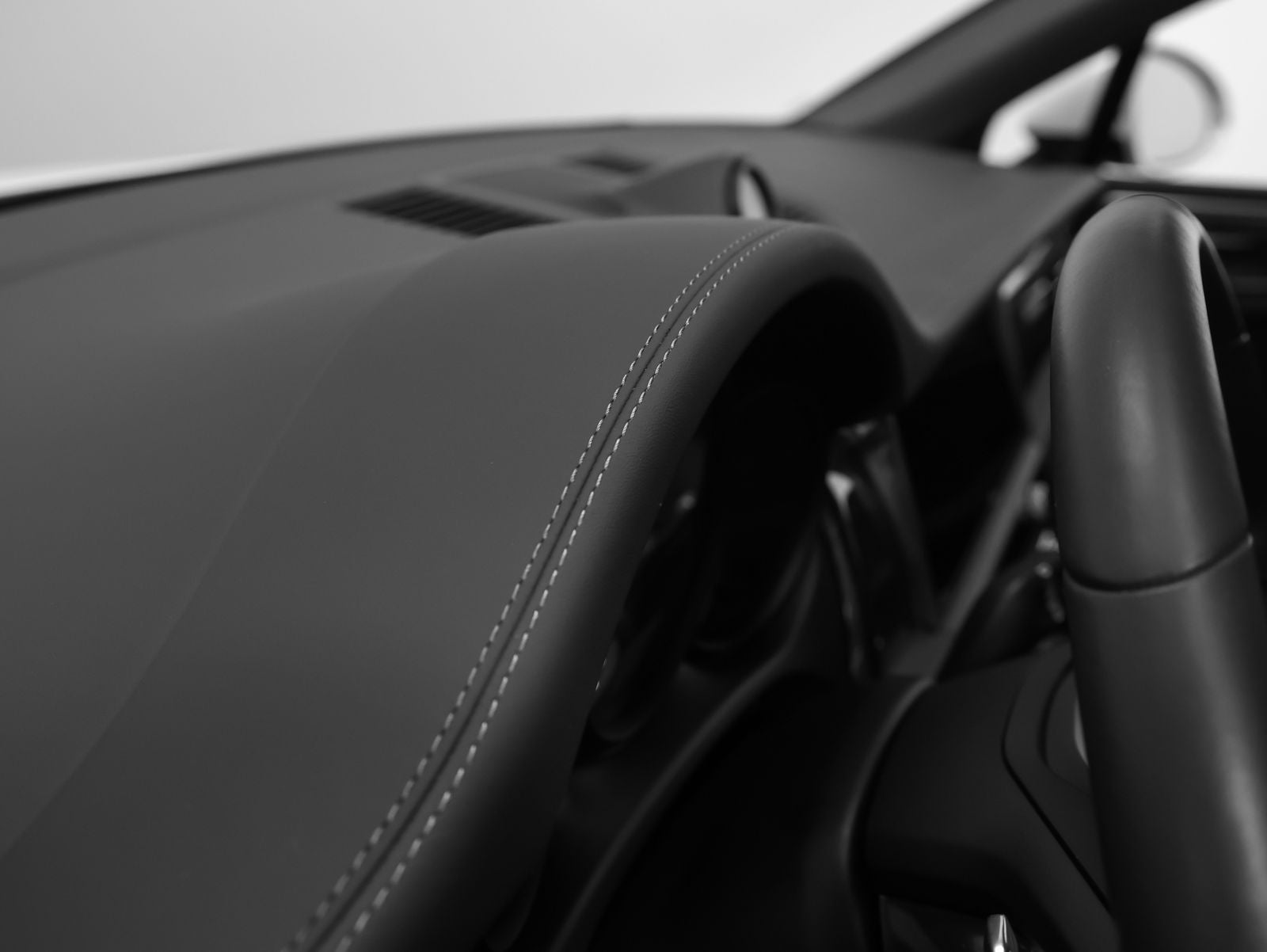 2022 Porsche Macan S