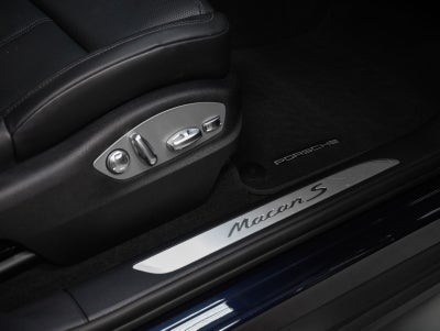 2023 Porsche Macan Macan S (MY23)