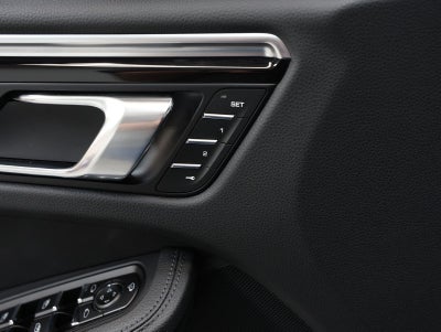 2023 Porsche Macan Macan S (MY23)