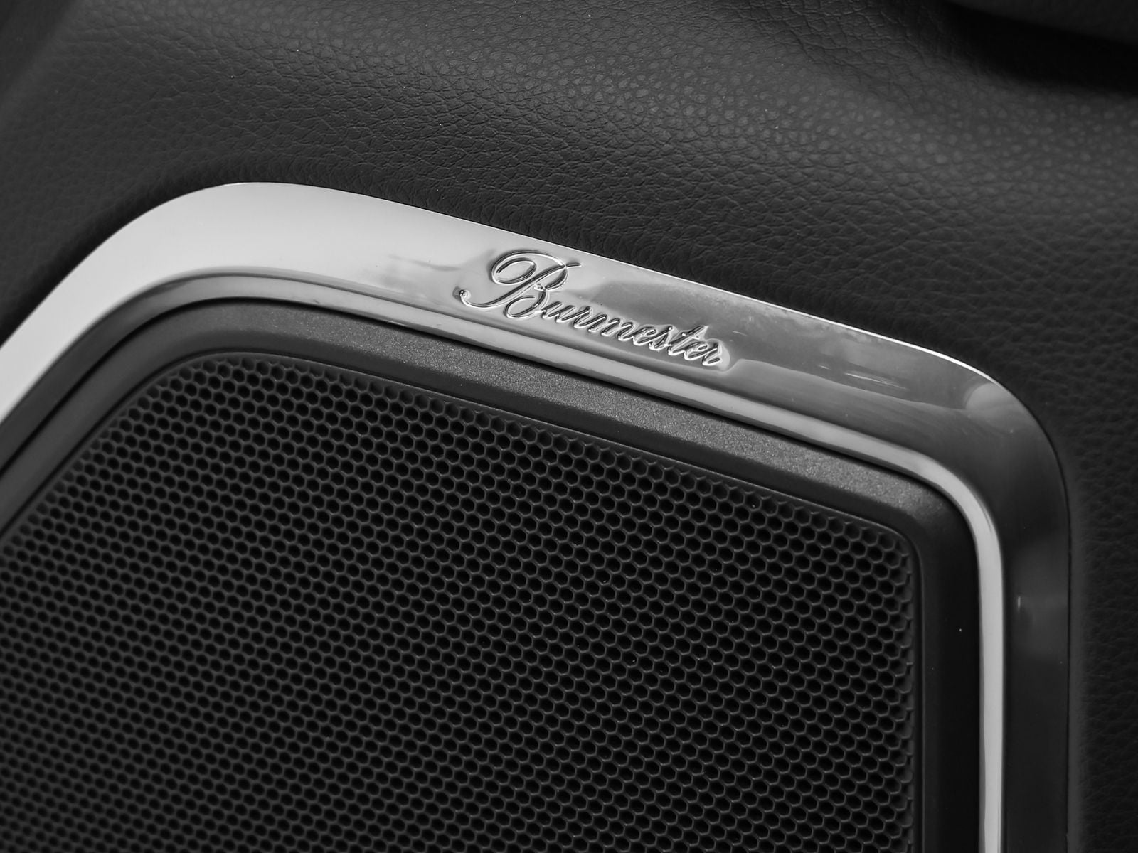 2023 Porsche Macan Macan S (MY23)