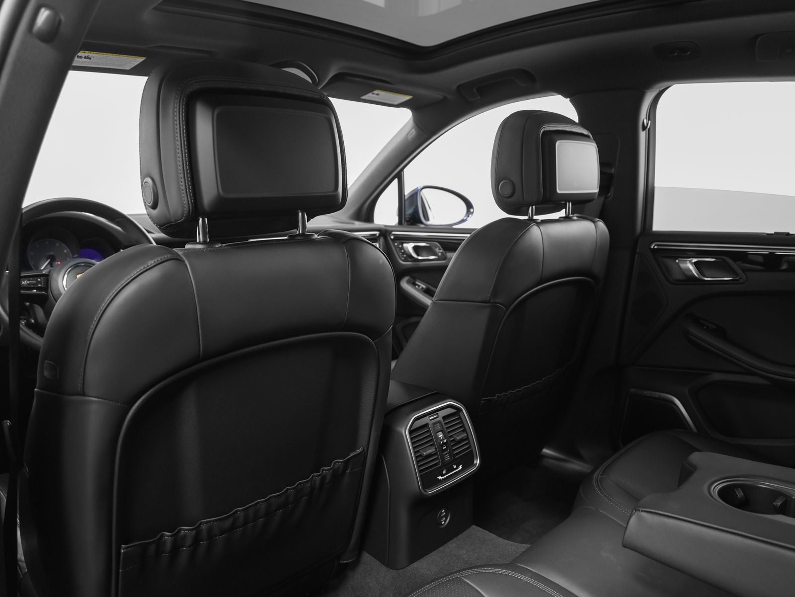 2023 Porsche Macan Macan S (MY23)