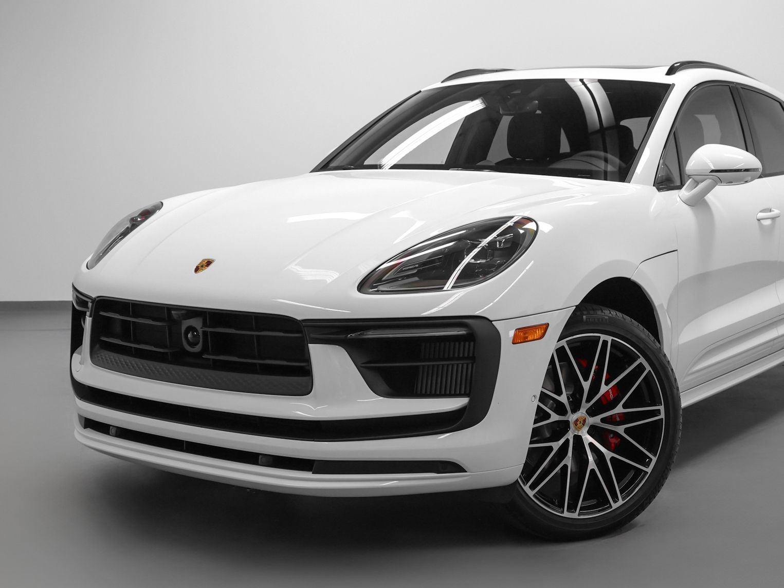 2026 Porsche Macan S