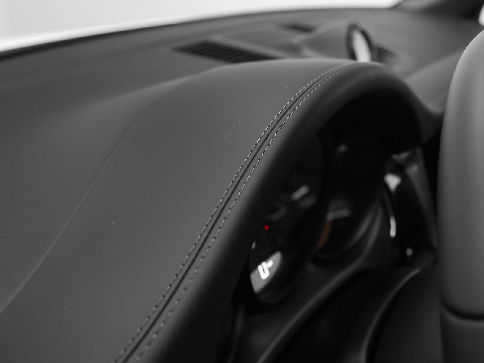 2026 Porsche Macan Macan S